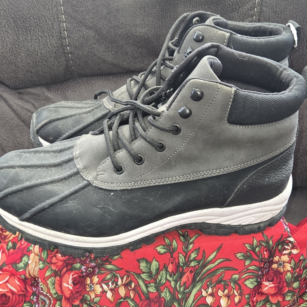 Men's Black and Gray Boots